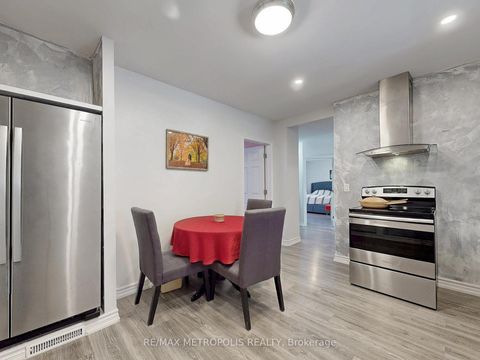 Photo 17 at 1000 Elgin Street, Leslie Valley, Newmarket