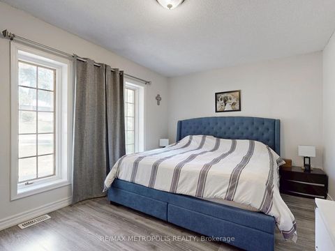 Photo 19 at 1000 Elgin Street, Leslie Valley, Newmarket