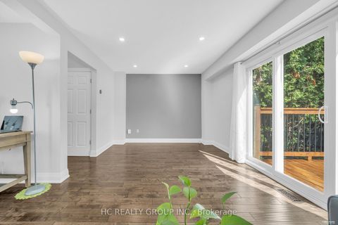 Photo 6 at 17 Pugsley Avenue, Crosby, Richmond Hill
