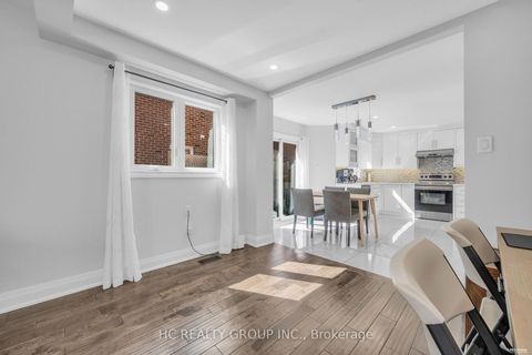 Photo 9 at 17 Pugsley Avenue, Crosby, Richmond Hill