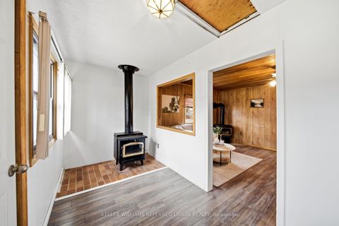 Photo 5 at 706 Chestnut Street, Rural Innisfil, Innisfil
