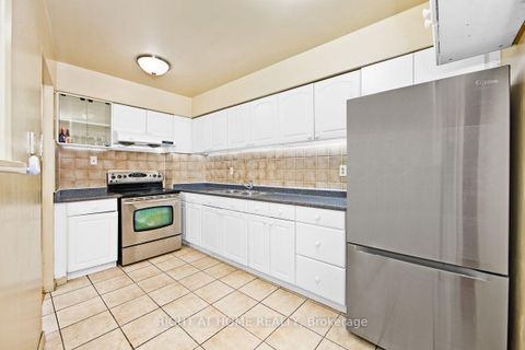 Photo 14 at 209 - 2050 Bridletowne Circle, L'Amoreaux, Toronto