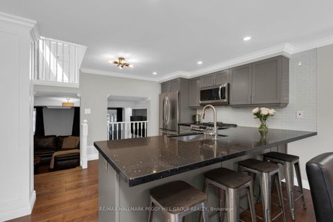 Photo 1 at 105 Columbia Road, Holly, Barrie