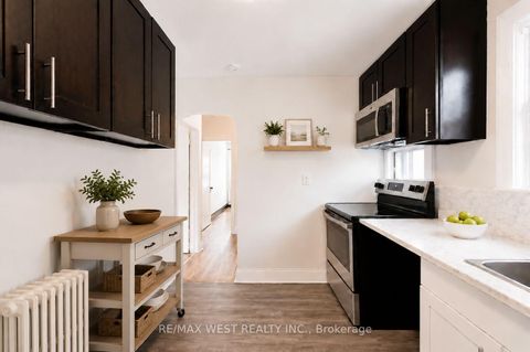 Photo 10 at 5 Dieppe Road S, East York, Toronto
