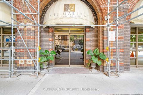 Photo 1 at 1605 - 25 Grenville Street, Bay Street Corridor, Toronto