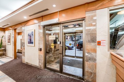 Photo 2 at 1605 - 25 Grenville Street, Bay Street Corridor, Toronto
