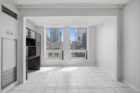 Photo 10 at 1605 - 25 Grenville Street, Bay Street Corridor, Toronto