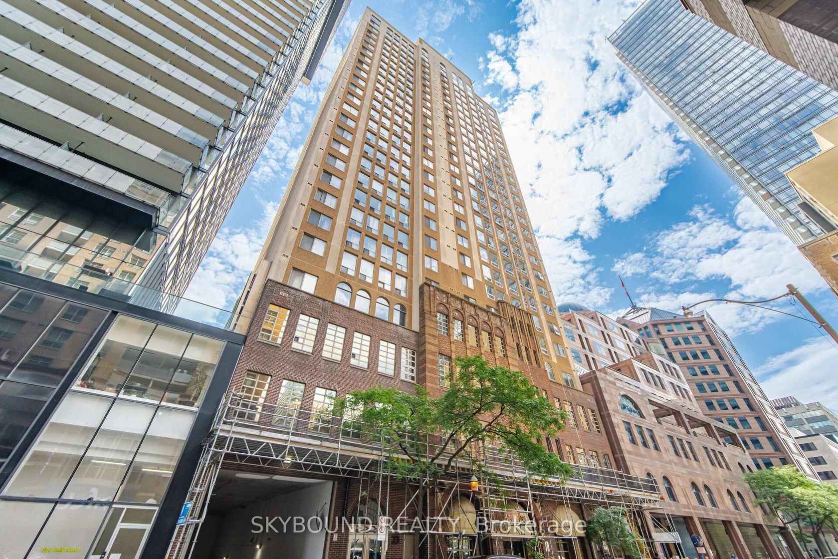 1605 - 25 Grenville Street, Bay Street Corridor, Toronto 