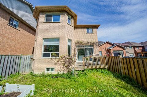 Photo 43 at 132 Estate Garden Drive, Oak Ridges, Richmond Hill