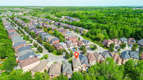 Photo 45 at 132 Estate Garden Drive, Oak Ridges, Richmond Hill