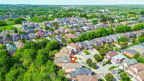 Photo 47 at 132 Estate Garden Drive, Oak Ridges, Richmond Hill
