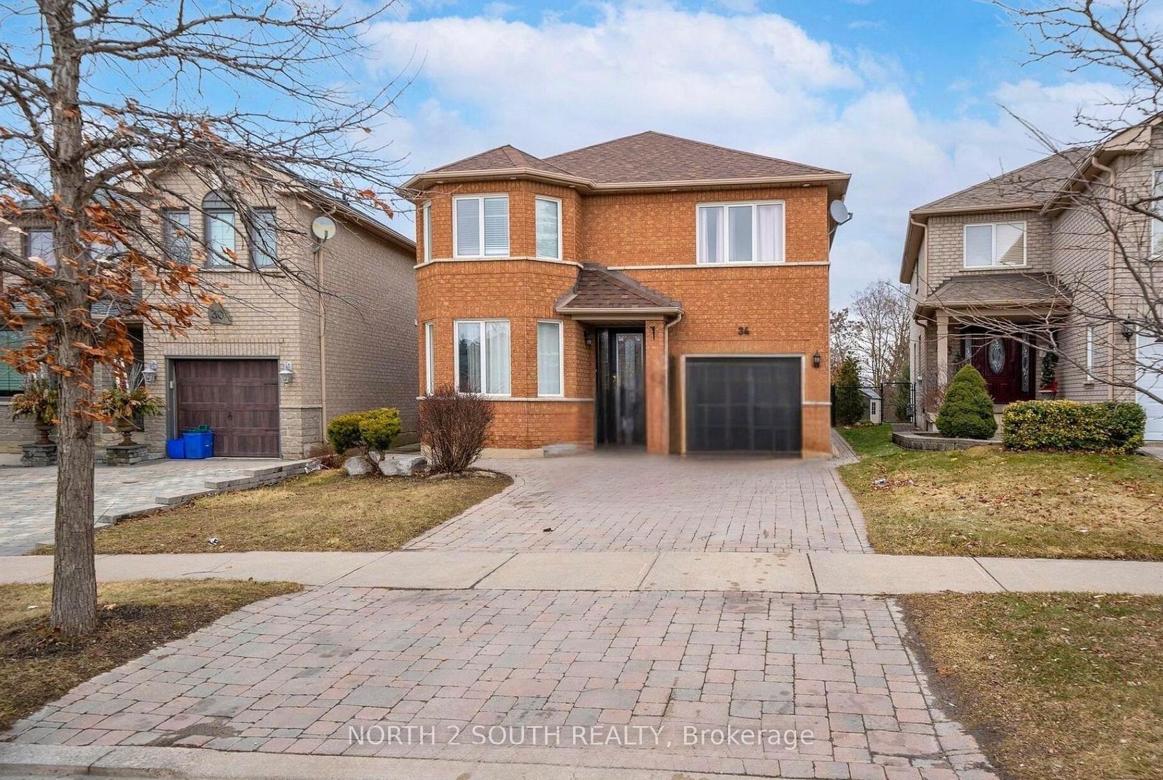 34 Royalpark Way, Elder Mills, Vaughan photo number 2