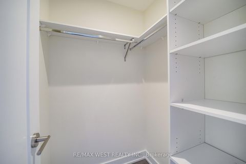 Photo 4 at 203 - 80 Vanauley Street, Chinatown, Toronto