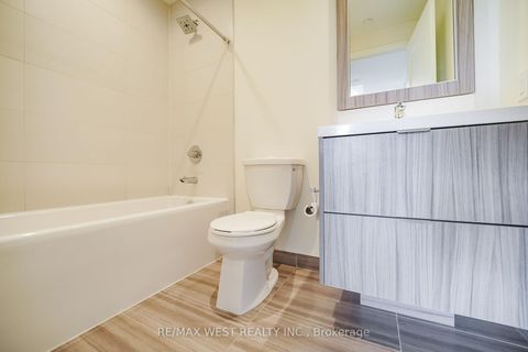 Photo 5 at 203 - 80 Vanauley Street, Chinatown, Toronto