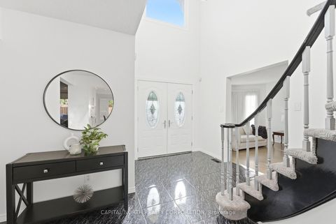 Photo 3 at 39 Waterhouse Way, Westbrook, Richmond Hill