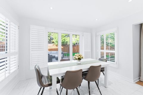 Photo 11 at 39 Waterhouse Way, Westbrook, Richmond Hill