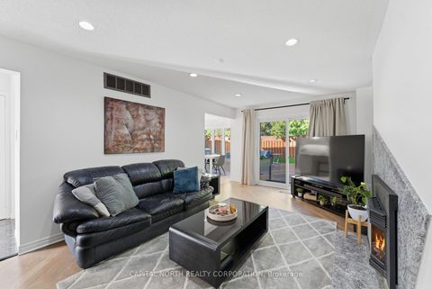 Photo 19 at 39 Waterhouse Way, Westbrook, Richmond Hill