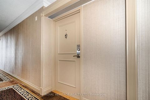 Photo 2 at 313 - 10 Dean Park Road, Rouge E11, Toronto