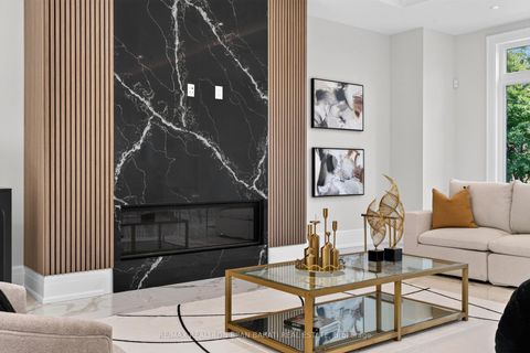 Photo 2 at 140 Olive Avenue, Willowdale East, Toronto
