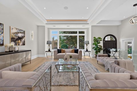 Photo 19 at 140 Olive Avenue, Willowdale East, Toronto