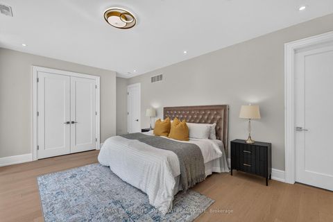 Photo 36 at 140 Olive Avenue, Willowdale East, Toronto