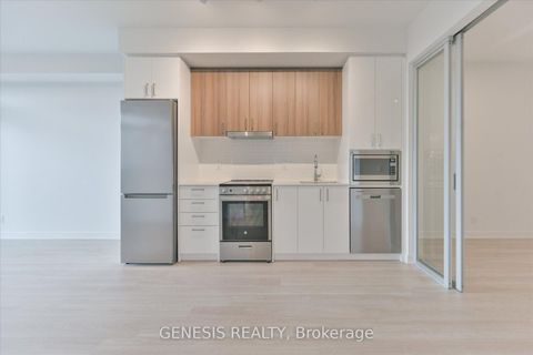 Photo 9 at 2203 - 30 Upper Mall Way, Brownridge, Vaughan