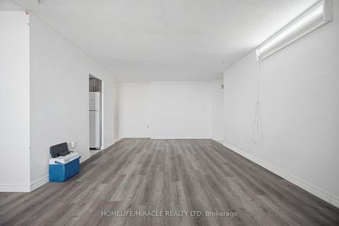 Photo 11 at 1105 - 60 Stevenson Road, Jamestown, Toronto