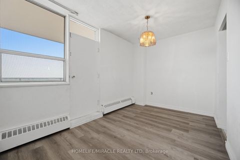 Photo 13 at 1105 - 60 Stevenson Road, Jamestown, Toronto