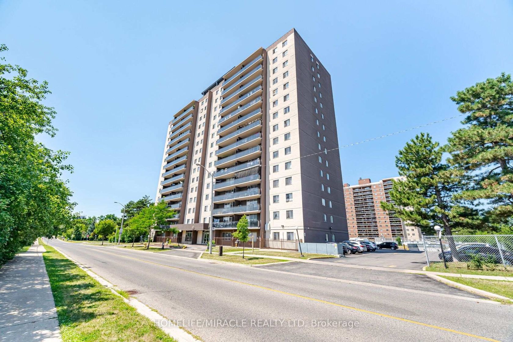 1105 - 60 Stevenson Road, Jamestown, Toronto photo 7