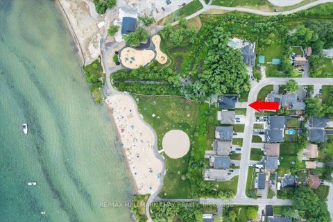 Photo 2 at 665 Park Road, Alcona, Innisfil
