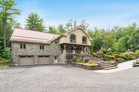 Photo 2 at 636 Harbour Street, Rural Innisfil, Innisfil