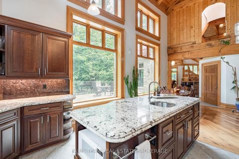 Photo 11 at 636 Harbour Street, Rural Innisfil, Innisfil