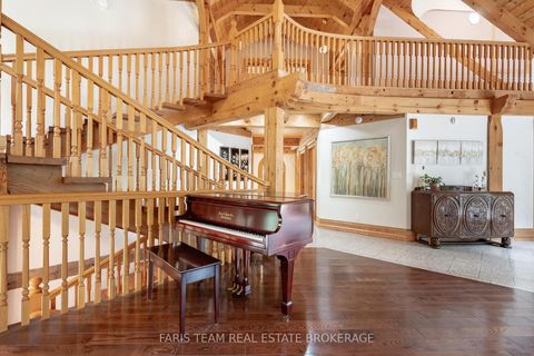 Photo 18 at 636 Harbour Street, Rural Innisfil, Innisfil