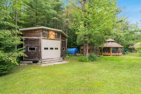 Photo 39 at 636 Harbour Street, Rural Innisfil, Innisfil