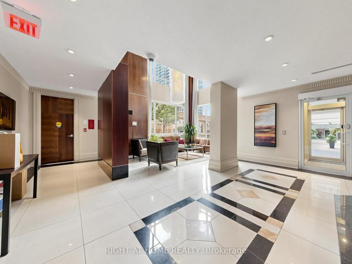 Photo 4 at 606 - 8 Rean Drive, Bayview Village, Toronto