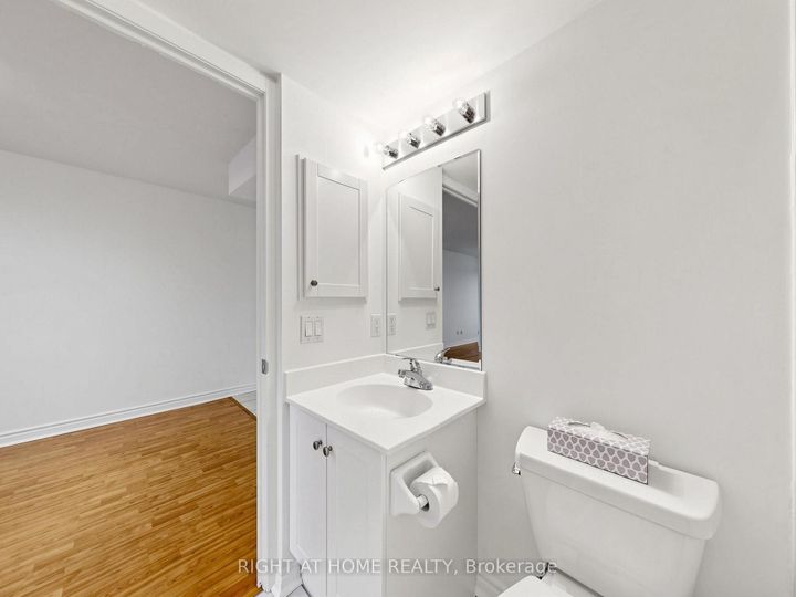 Photo 32 at 606 - 8 Rean Drive, Bayview Village, Toronto