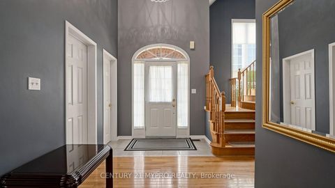 Photo 3 at 12 Sergio Marchi Street, CFB, Toronto