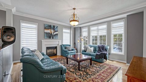 Photo 4 at 12 Sergio Marchi Street, CFB, Toronto