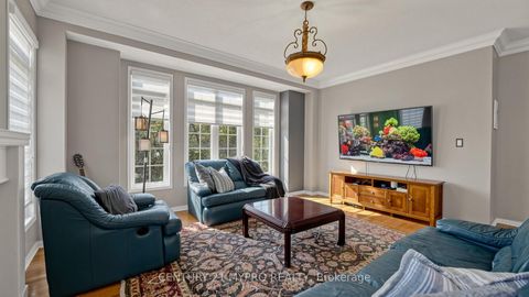 Photo 5 at 12 Sergio Marchi Street, CFB, Toronto