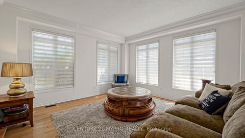 Photo 19 at 12 Sergio Marchi Street, CFB, Toronto
