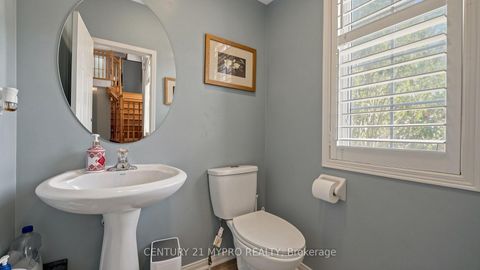 Photo 21 at 12 Sergio Marchi Street, CFB, Toronto