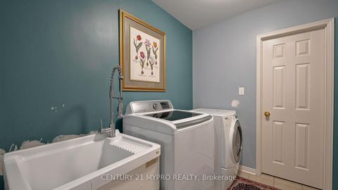 Photo 22 at 12 Sergio Marchi Street, CFB, Toronto