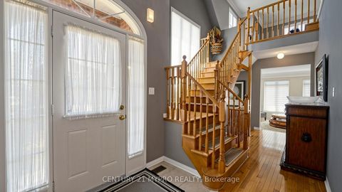 Photo 23 at 12 Sergio Marchi Street, CFB, Toronto