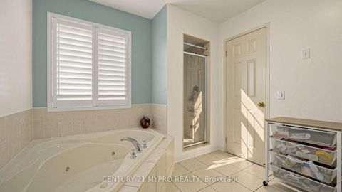 Photo 31 at 12 Sergio Marchi Street, CFB, Toronto
