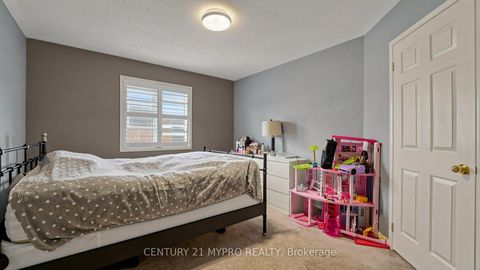Photo 35 at 12 Sergio Marchi Street, CFB, Toronto