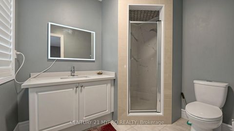 Photo 36 at 12 Sergio Marchi Street, CFB, Toronto