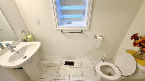 Photo 4 at 258 Warden Street, Stayner, Clearview
