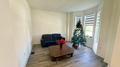 Photo 5 at 258 Warden Street, Stayner, Clearview