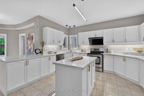 Photo 19 at 735 Foxcroft Boulevard, Wyndham, Newmarket