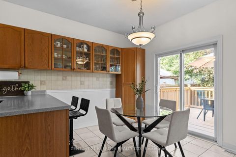 Photo 12 at 14 Prince George Crescent, Shore, Barrie